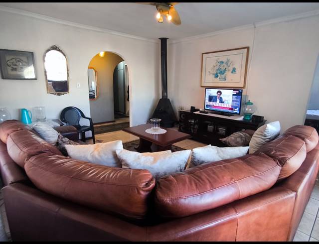 3 BEDROOM HOUSE FOR SALE IN BELMONT PARK
